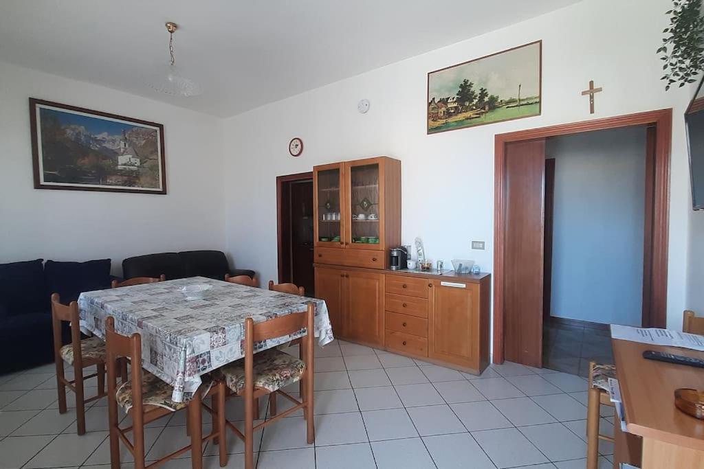 La Casa Di Heidi Lägenhet Serra deʼ Conti Exteriör bild